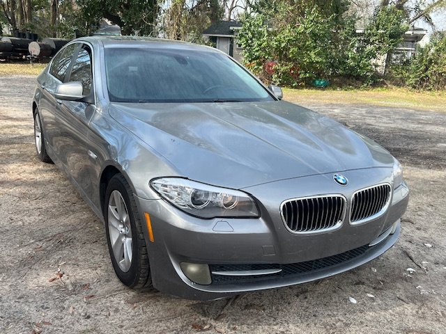 2011 BMW MDX 528i photo