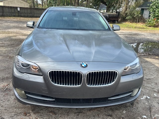2011 BMW MDX 528i photo