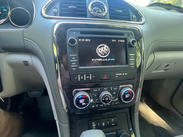 2016 Buick Enclave Convenience photo