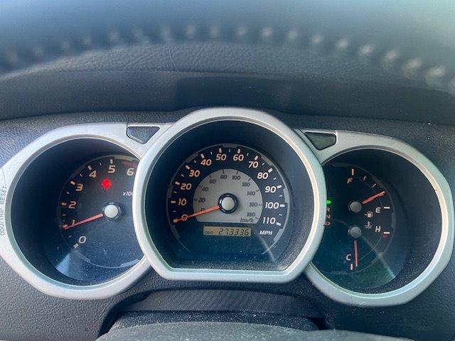 2004 Toyota 4Runner SR5 photo