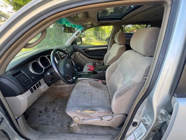 2004 Toyota 4Runner SR5 photo