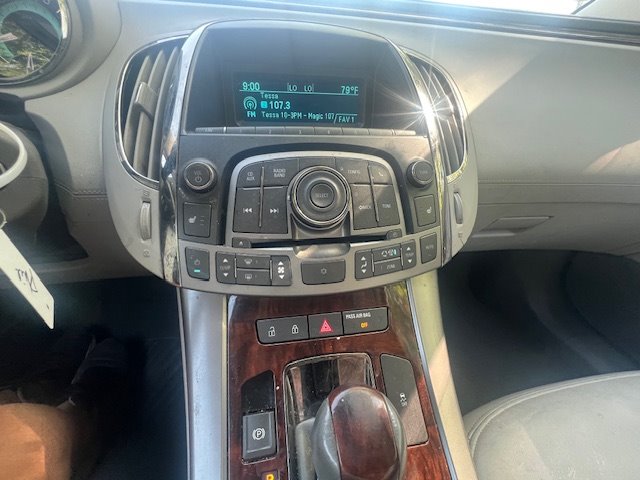2011 Buick LaCrosse CXL photo
