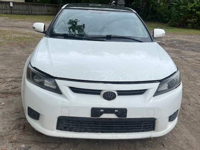 2013 Scion tC photo