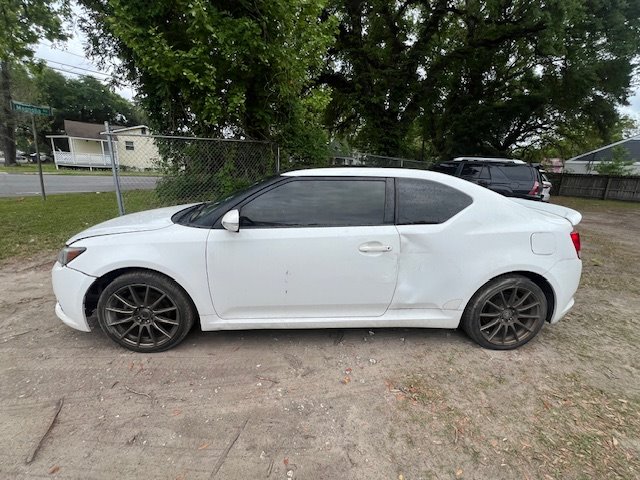 2013 Scion tC photo