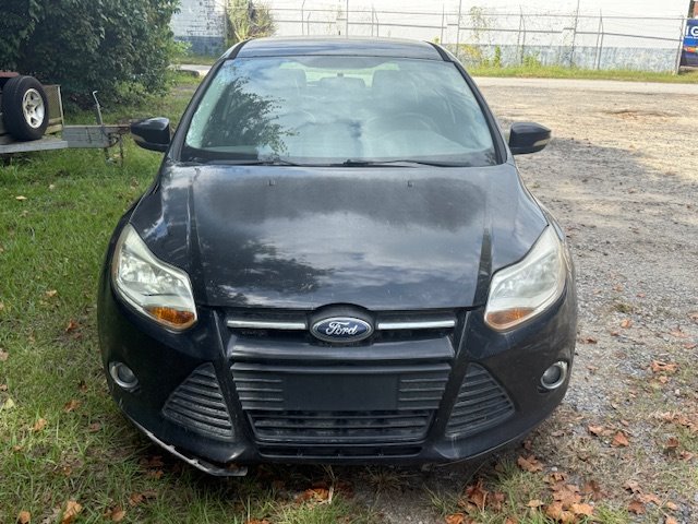 2013 Ford Focus - $2,995