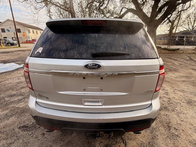 2015 Ford Explorer - $4,995
