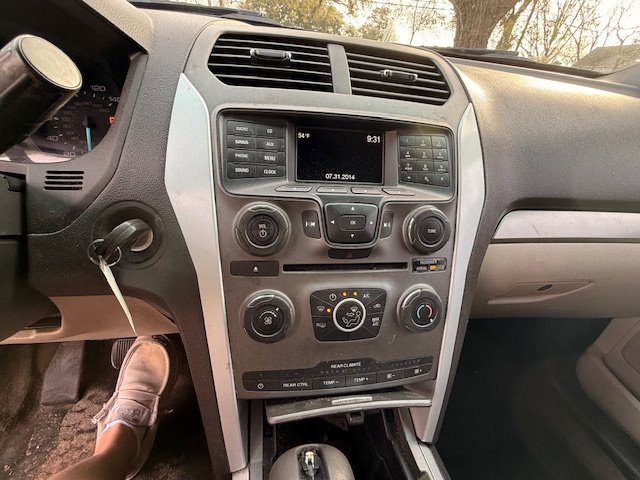 2015 Ford Explorer - $4,995