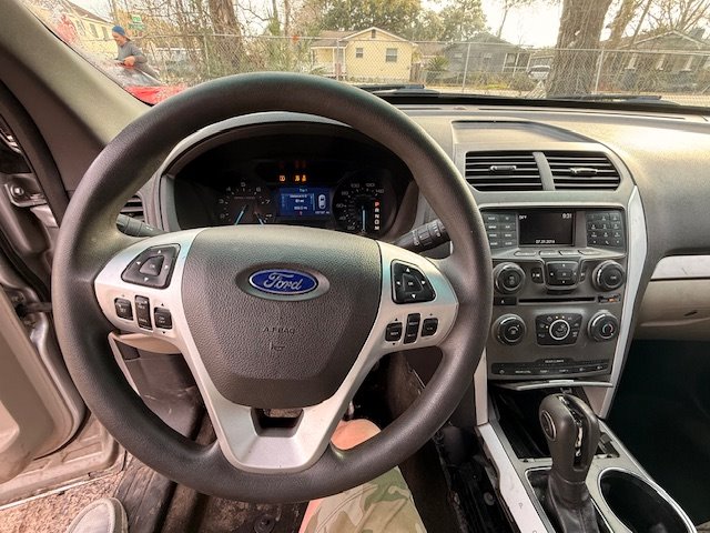 2015 Ford Explorer - $4,995