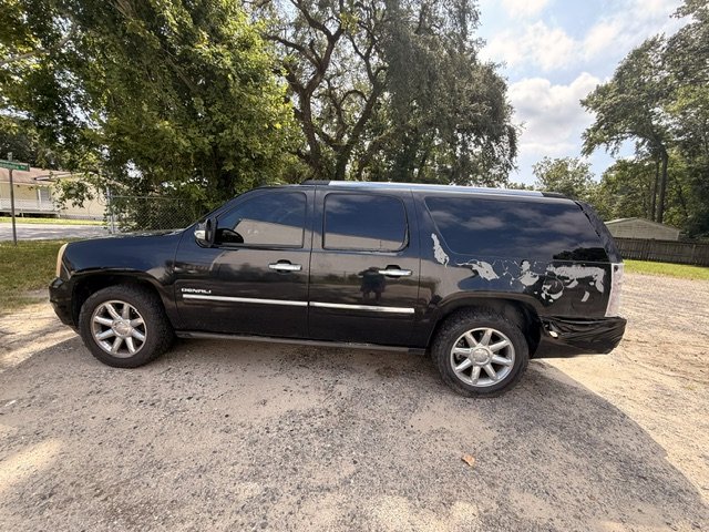 2011 GMC Yukon - $3,995