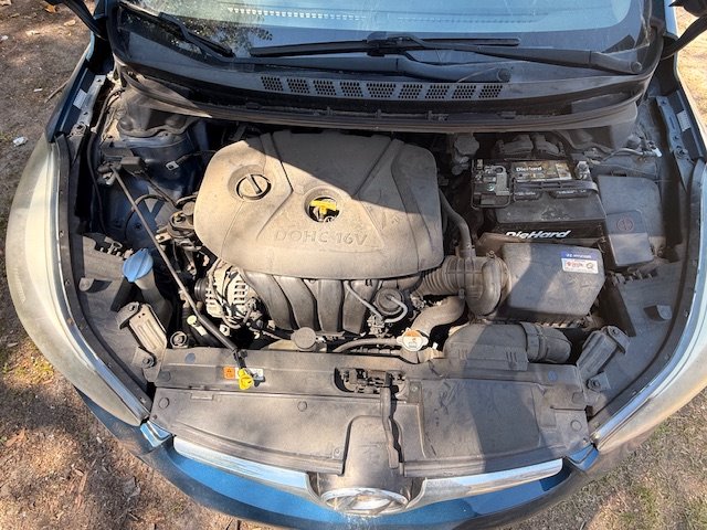 2016 Hyundai Elantra - $2,995