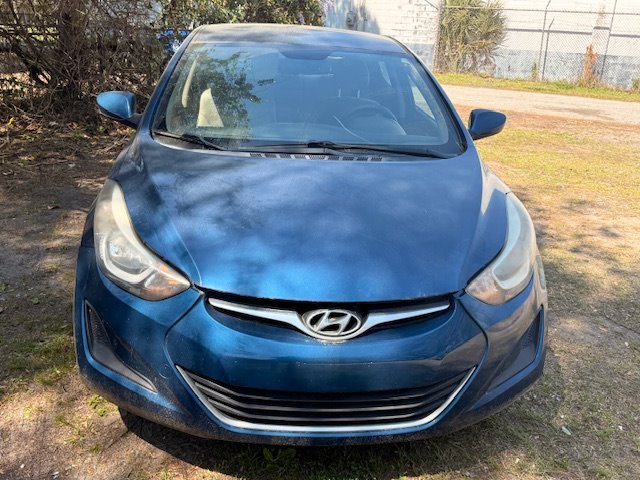 2016 Hyundai Elantra - $2,995