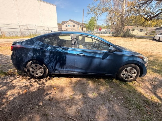 2016 Hyundai Elantra - $2,995