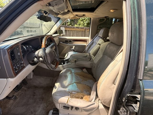 2002 Cadillac Escalade - $2,495