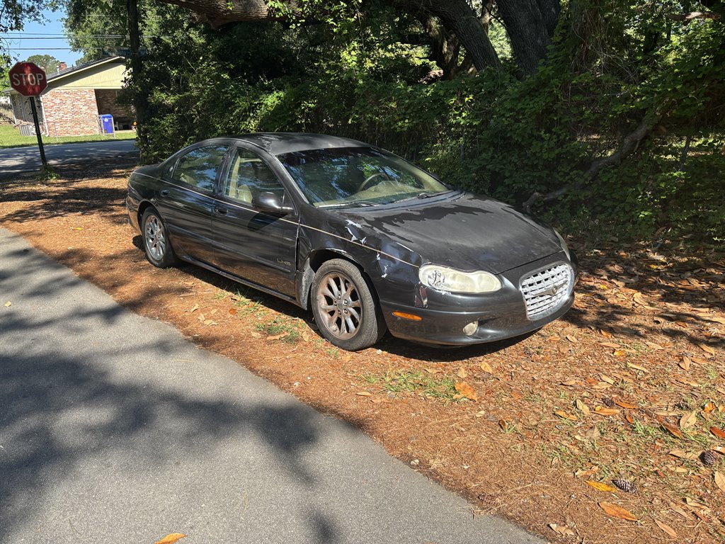 1999 Chrysler LHS - $1,995
