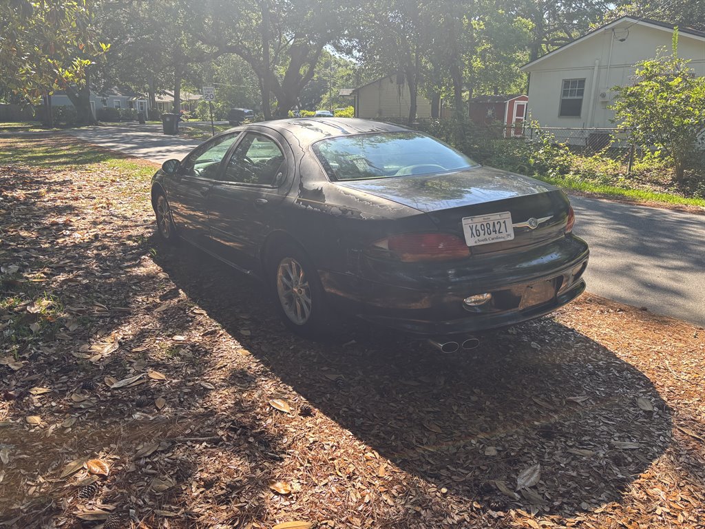 1999 Chrysler LHS - $1,995
