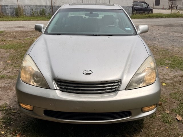 2003 Lexus ES - $3,495