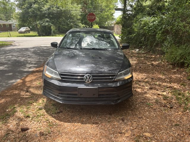 2016 Volkswagen Jetta - $3,995