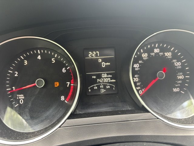 2016 Volkswagen Jetta - $3,995