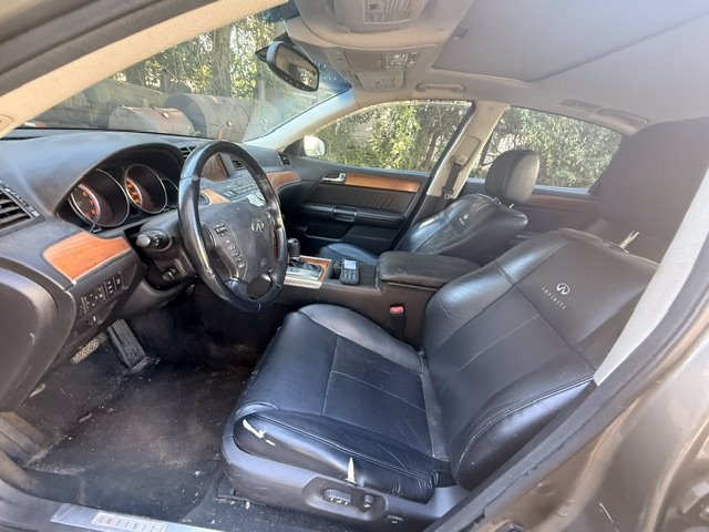 2006 INFINITI M - $3,495