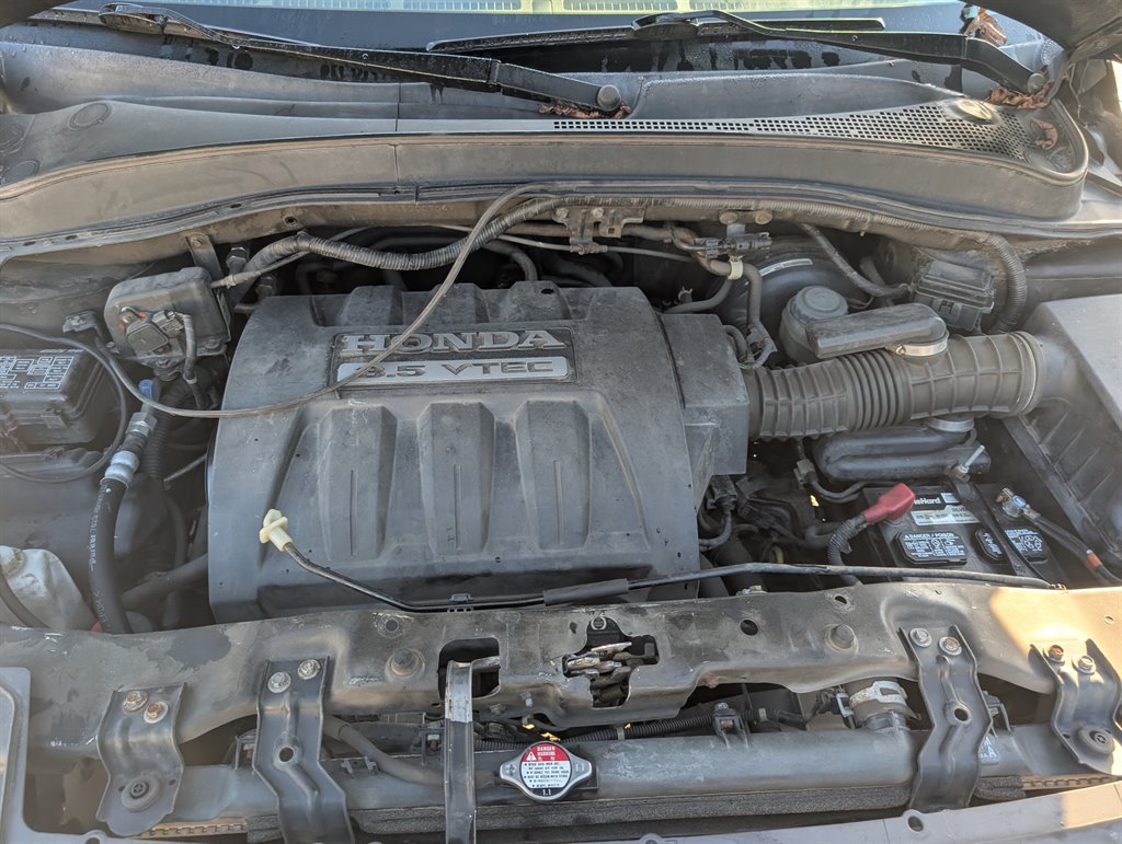 2005 Honda Pilot - $3,495