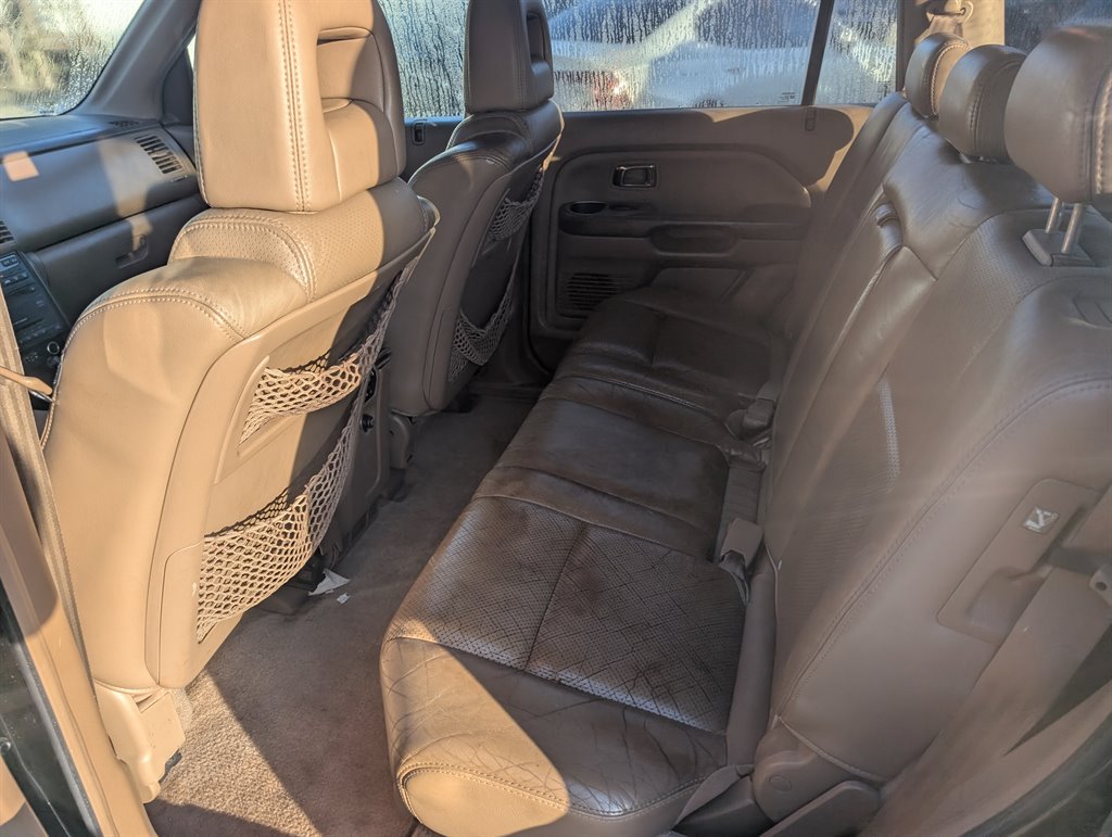 2005 Honda Pilot - $3,495