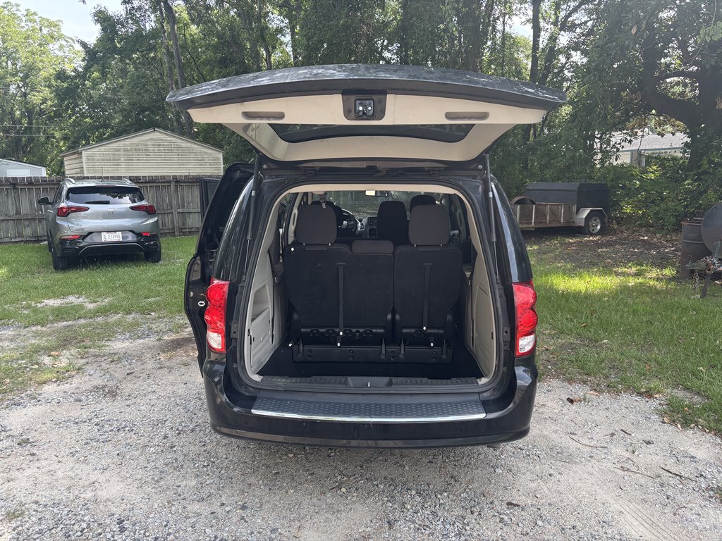 2018 Dodge Grand Caravan - $4,995