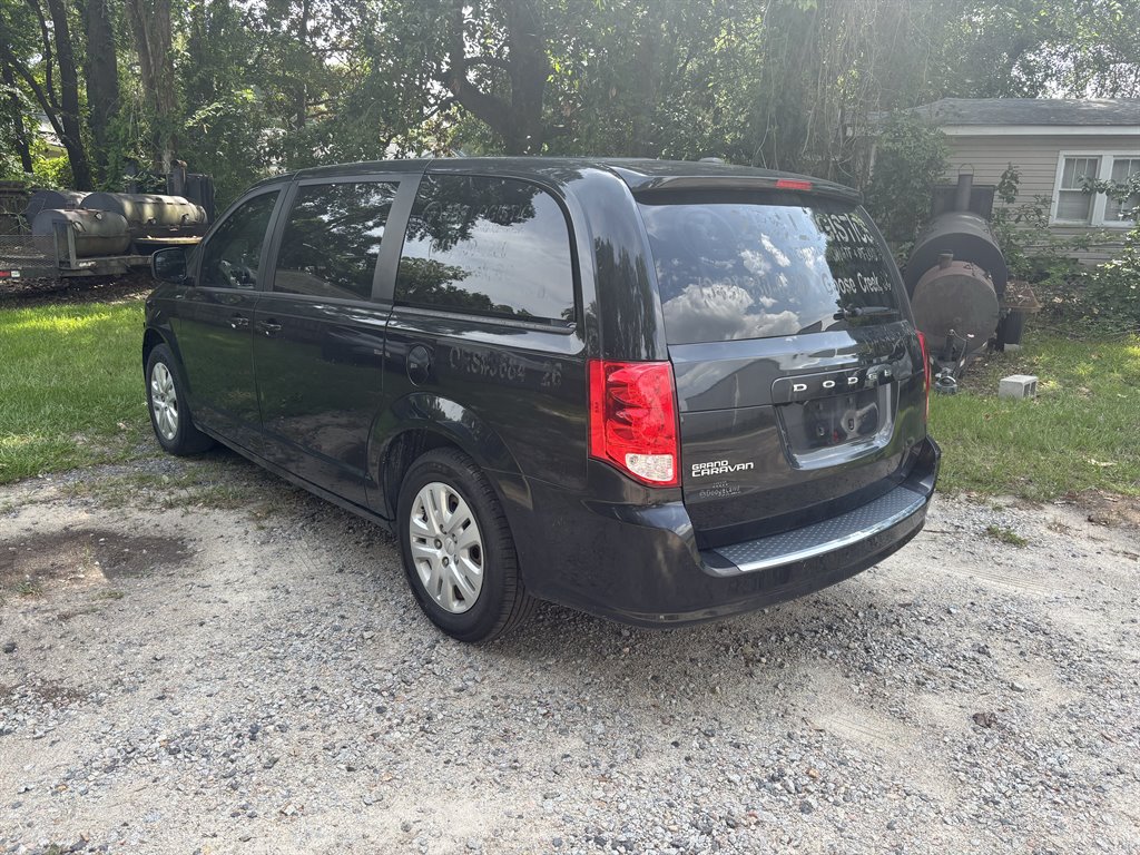 2018 Dodge Grand Caravan - $4,995