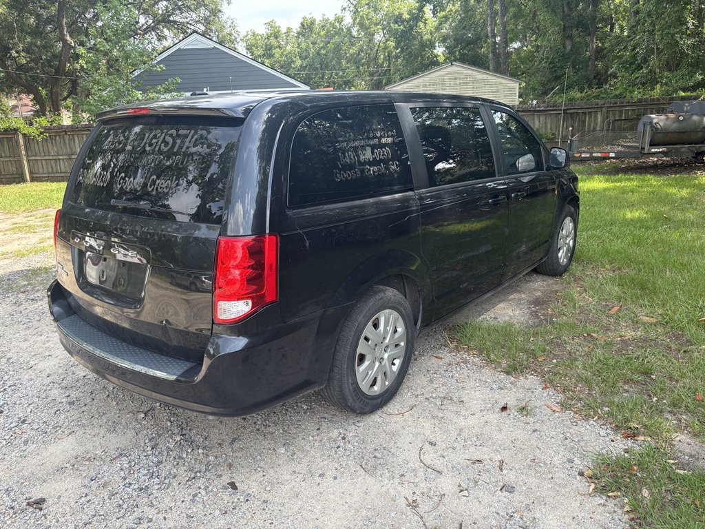2018 Dodge Grand Caravan - $4,995
