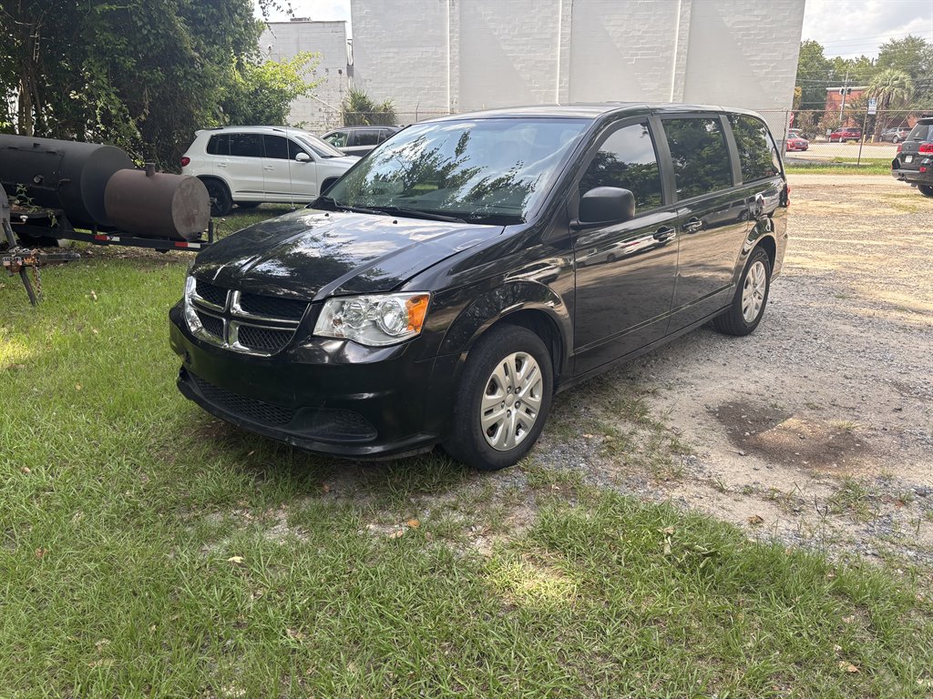 2018 Dodge Grand Caravan - $4,995