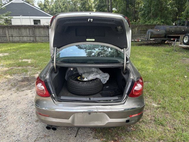 2011 Volkswagen Passat - $4,995