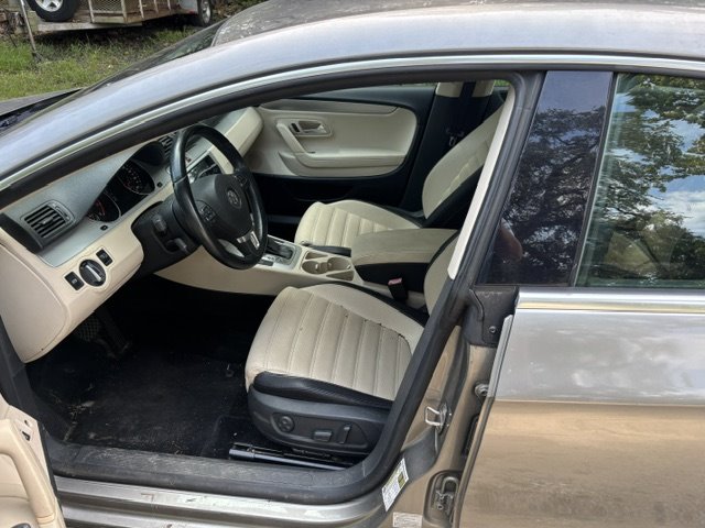 2011 Volkswagen Passat - $4,995