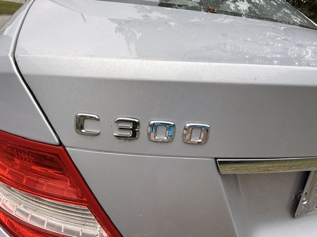 2010 Mercedes-Benz C-Class - $3,995