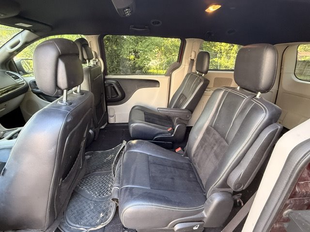 2018 Dodge Grand Caravan - $4,995