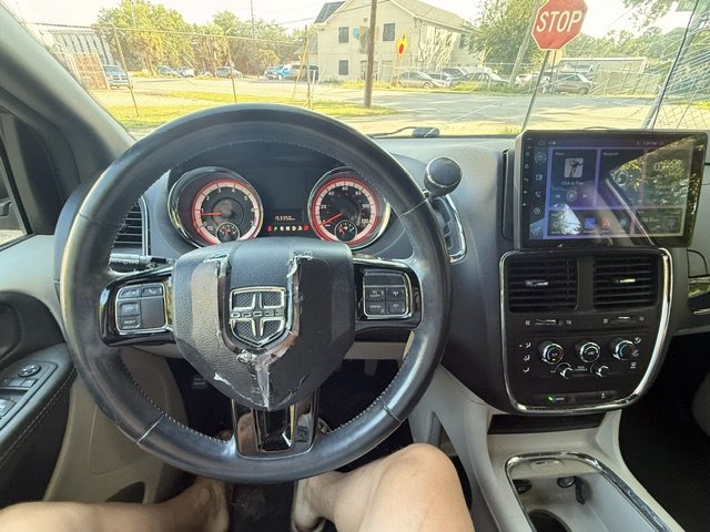 2018 Dodge Grand Caravan - $4,995