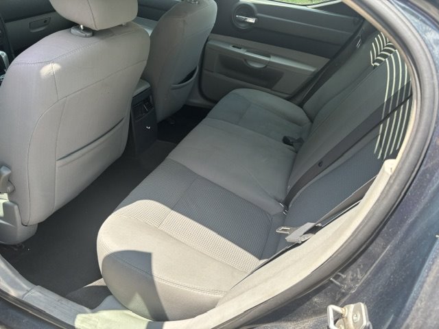 2007 Dodge Charger - $2,495