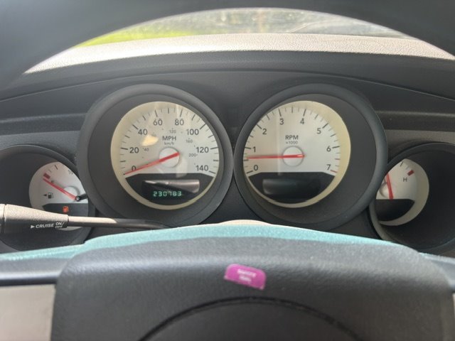 2007 Dodge Charger - $2,495