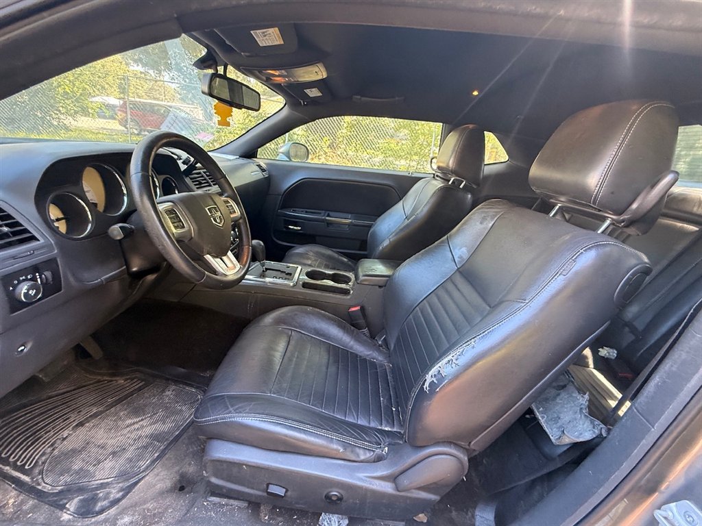 2012 Dodge Challenger - $2,995