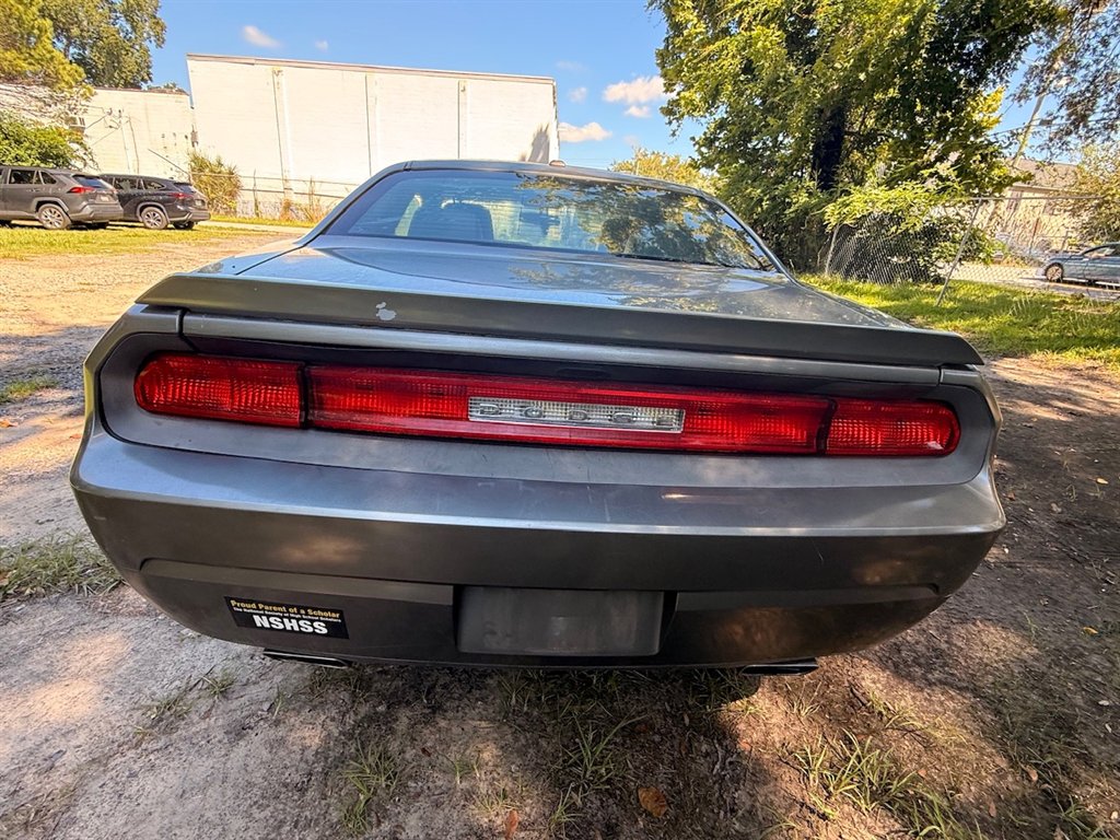 2012 Dodge Challenger - $2,995