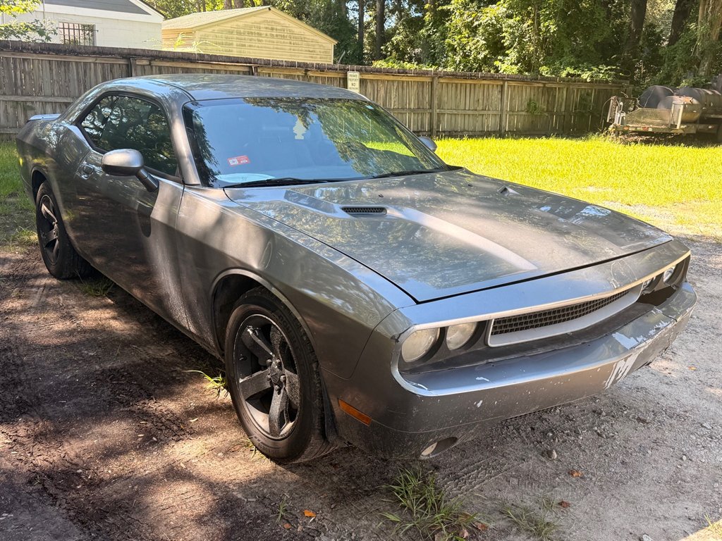 2012 Dodge Challenger - $2,995
