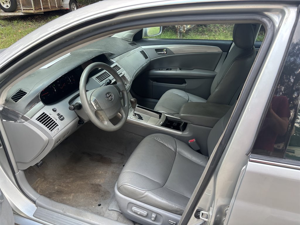 2007 Toyota Avalon - $3,995