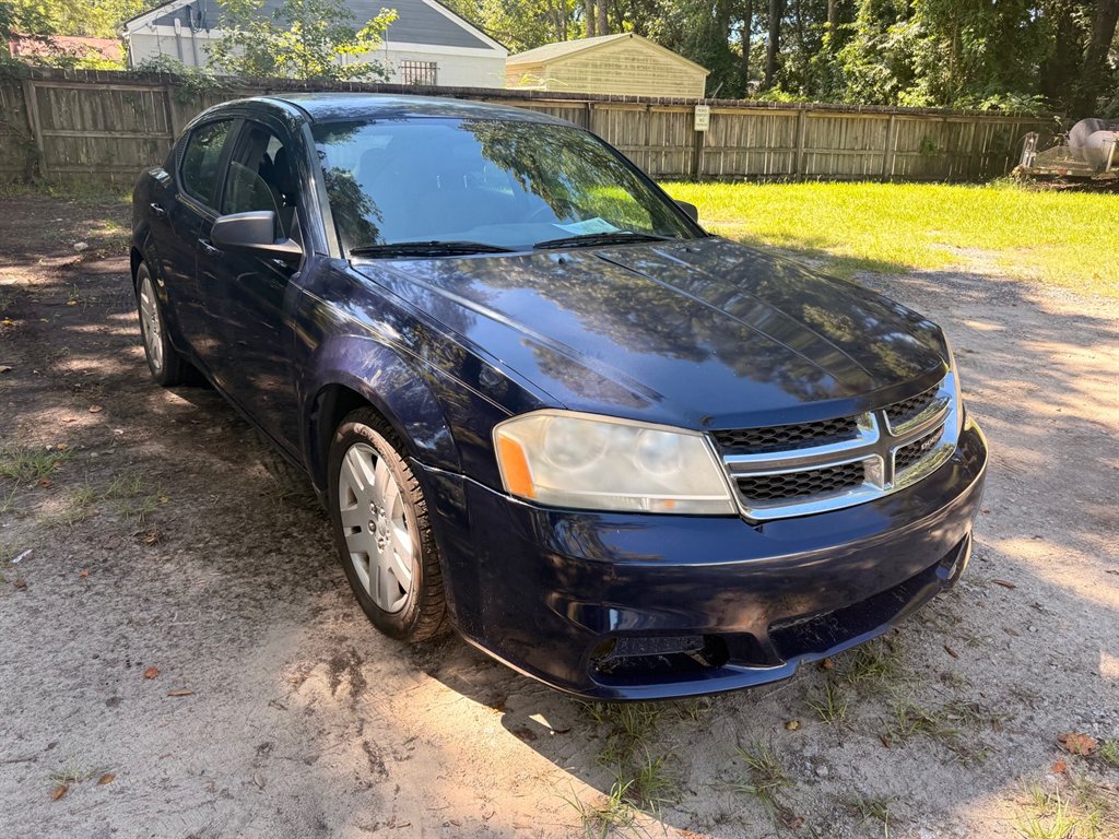 2014 Dodge Avenger - $2,495