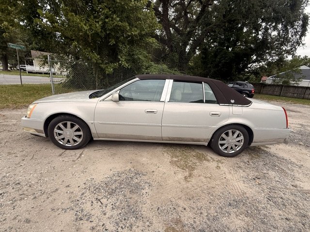 2008 Cadillac DTS - $1,655