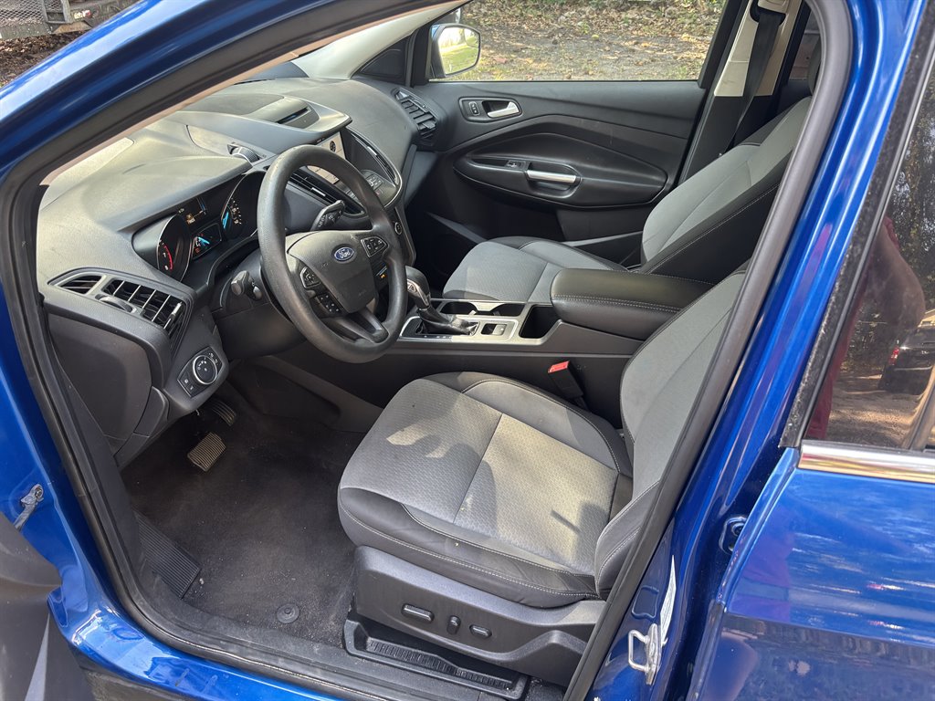 2018 Ford Escape - $5,995