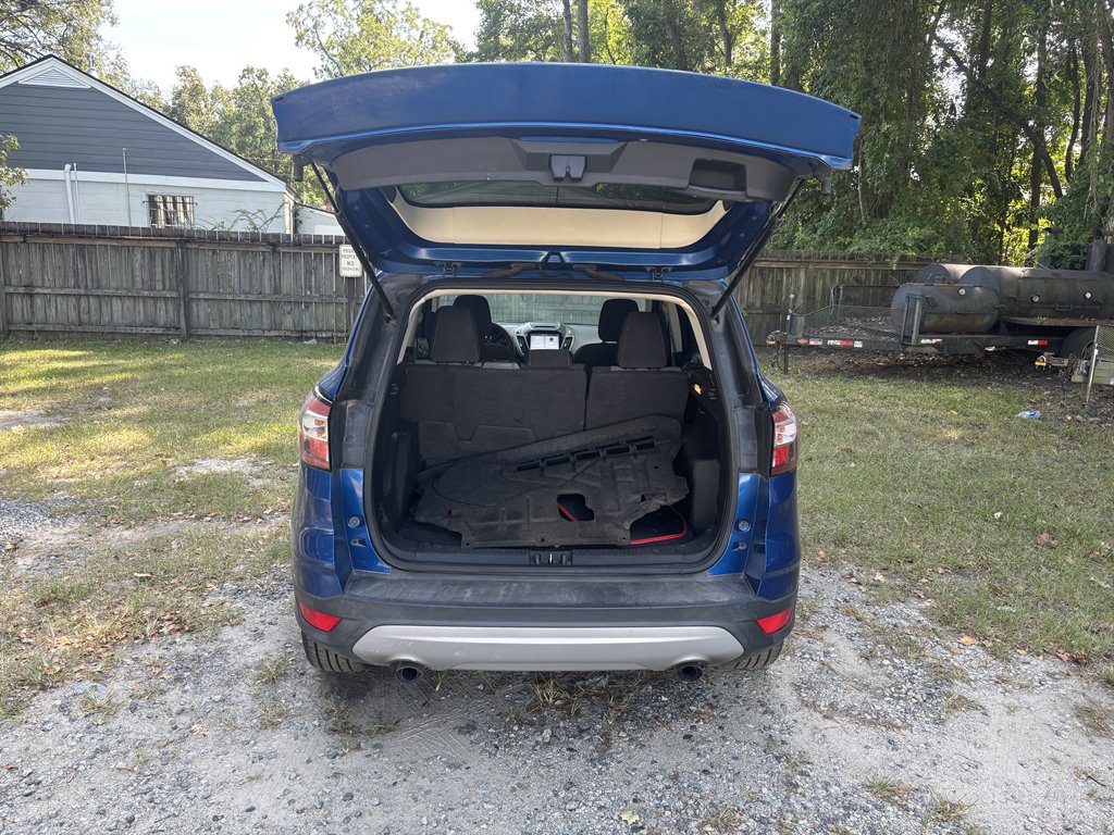 2018 Ford Escape - $5,995
