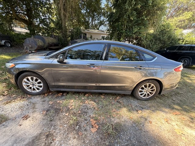 2016 Ford Fusion - $3,495