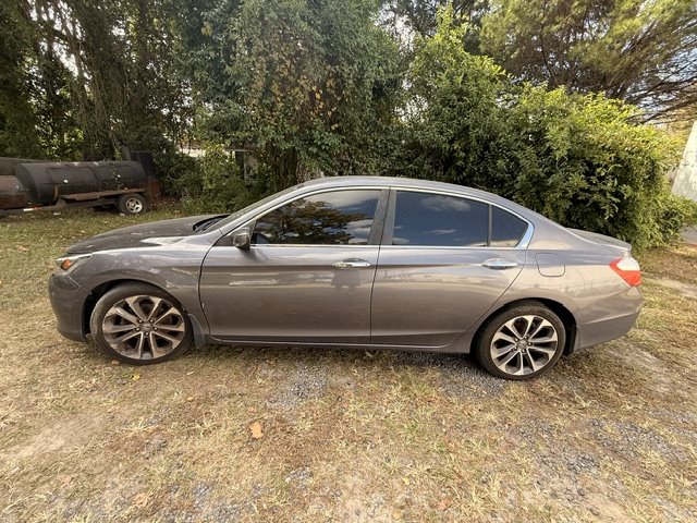 2015 Honda Accord - $5,995