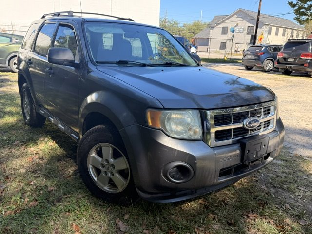 2010 Ford Escape - $2,995