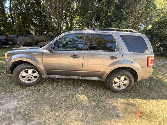 2010 Ford Escape - $2,995
