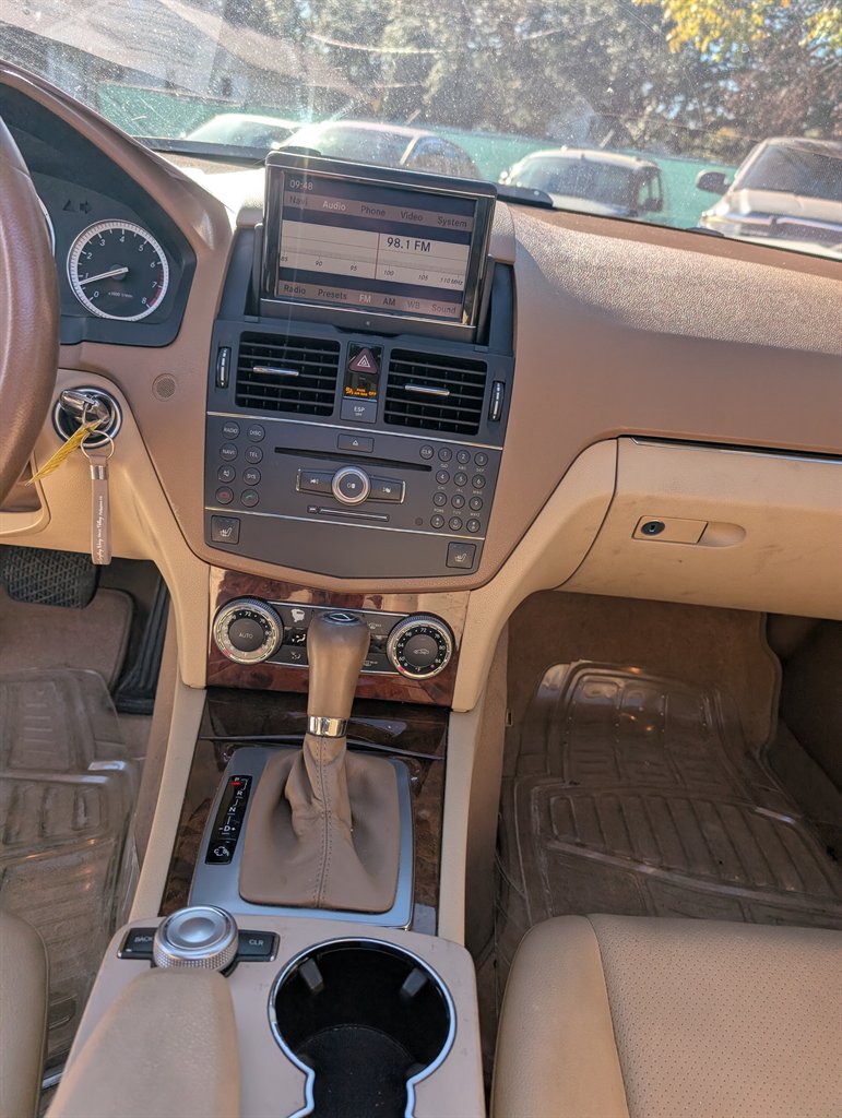2008 Mercedes-Benz C-Class - $4,995