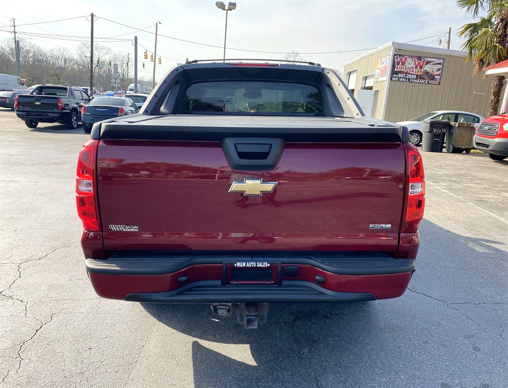 2007 Chevrolet Avalanche LS 1500 photo
